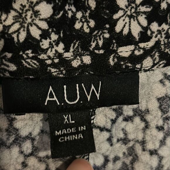 A.U.W XL top EUC preloved  ❤️ - Picture 4 of 7